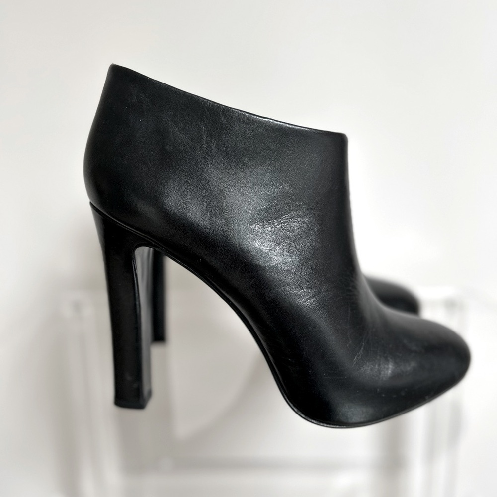 Tory Burch Black Leather Ankle Boots